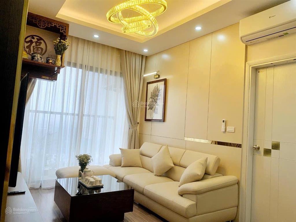 Cần bán gấp, giảm sâu 300 triệu căn 2n2vs 66m2, tòa gemek2 hướng mát, view thoáng