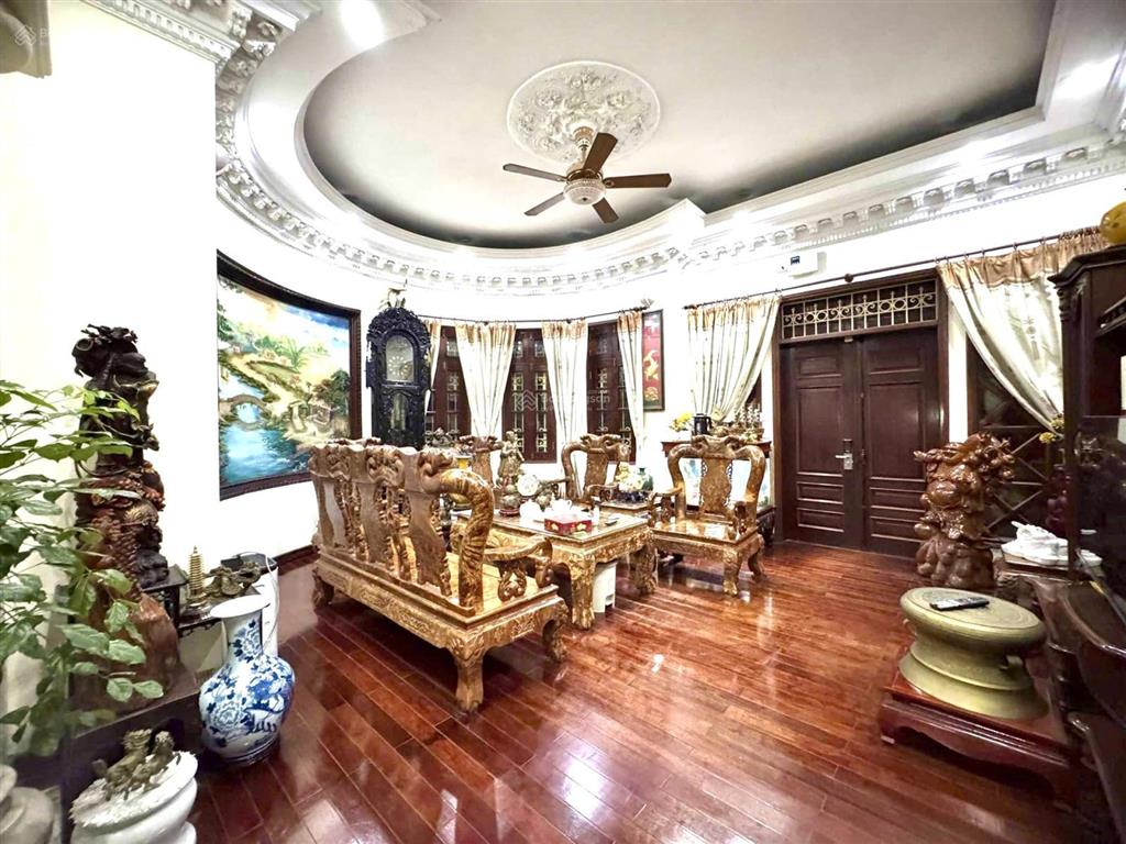 Bán biệt thự vip kđt đại kim, siêu phẩm triệu usd 3 mặt thoáng, 212m, 4 tầng, mt 12m, giá đầu tư