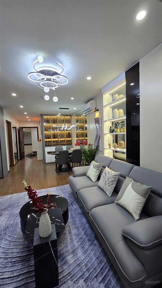 2n2vs nội thất đẹp nhất tòa c, view chếch biển, sổ hồng vĩnh viễn