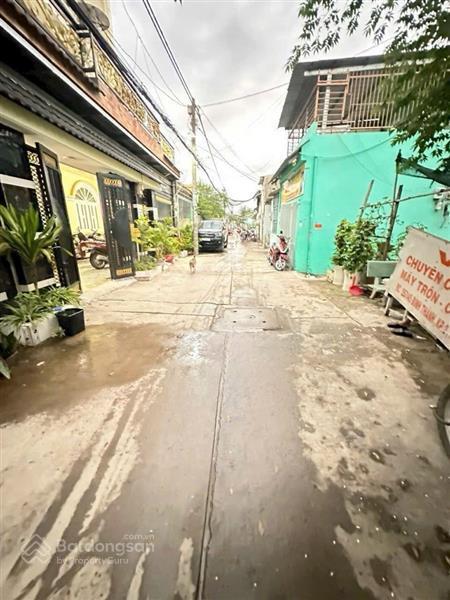 Nhà 5 tầng bình thành dt 163m2 (5x33m) giá giảm mạnh còn 6,1 tỷ