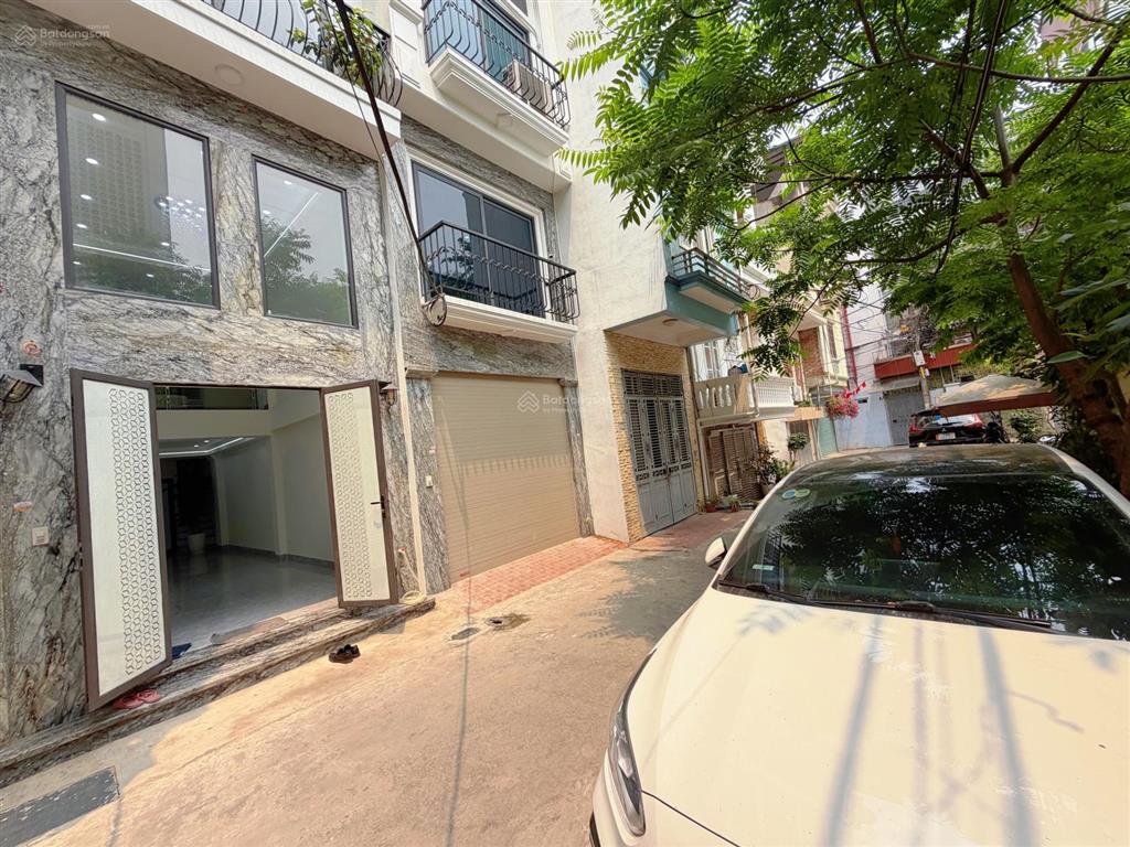 Nhà minh khai 40m2 6 tầng thang máy gara ô tô nhà mới full đồ trước nhà ô tô tránh hiếm 16 tỷ