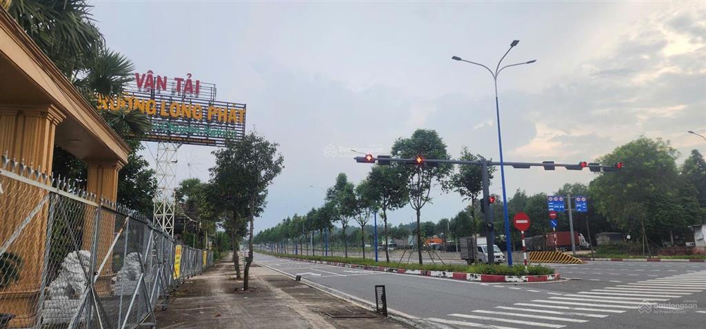 Siêu phẩm đầu tưhơn 2,1 hecta đất mặt tiền lai hưng 113 sát cạnh trục huyết mạch mỹ phước tân vạn