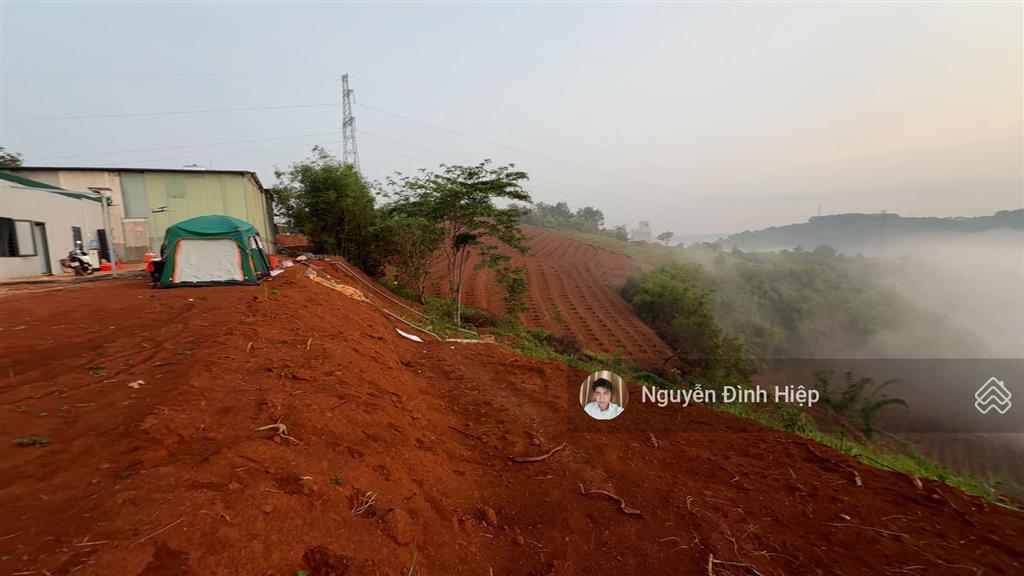 Bán đất view săn mây, 100m mặt tiền đường sẵn nhà giá 6 tỷ