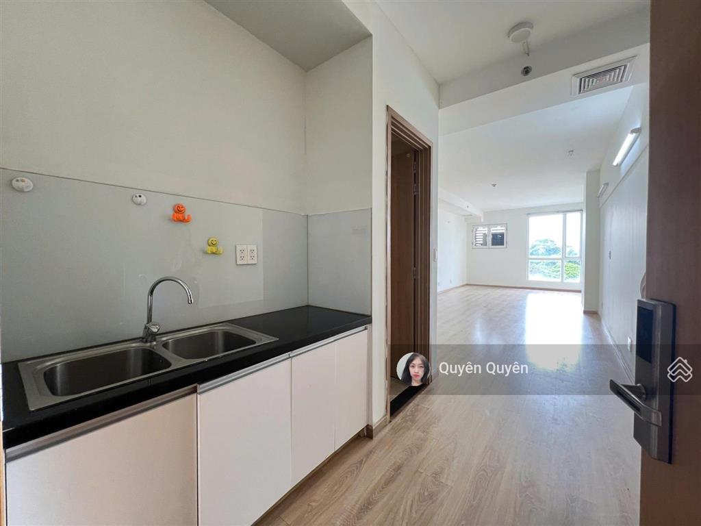 Bán gấp charmington officetel 45m2 2ty2 bao hết có sẵn hđt ổn định, view thoáng đẹp