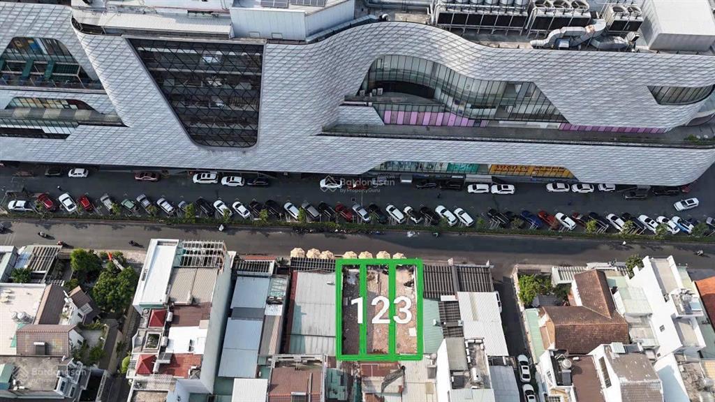 Đất ngay gigamall mà giá chỉ 11 tỷ xây tự do cao tầng
