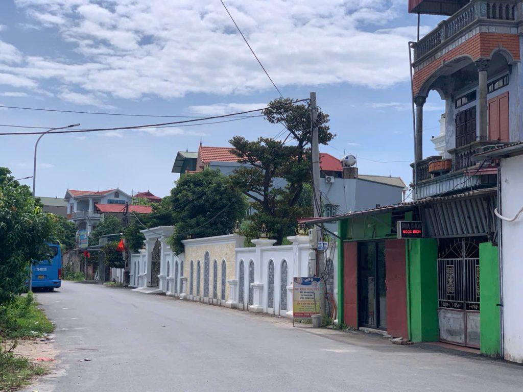 BÁN LÔ GÓC 60M2 ĐẤT- XÃ NGŨ THÁI- THUẬN THÀNH- ĐƯỜNG Ô TÔ- GIÁ 2 X TY