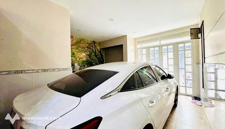Bán nhà hẻm xe tải Lê Đức Thọ, phường 15, Gò Vấp, 209m2, 2 tầng, ngang 10,2m, tặng hết nội thất xịn, giá rẻ