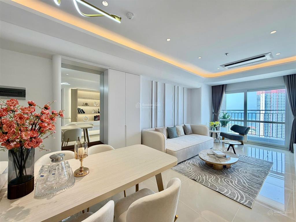 Kiều trinh 3220 hàng hiếm tại oc3 căn hộ vip tầng cao giá mềm hiếm có view khe biển cực mát