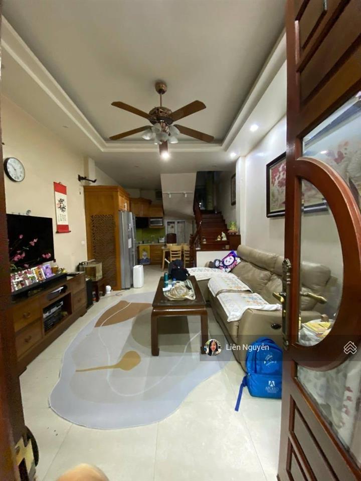 Bán nhà phố cổ phùng hưng xách vali vào ở luôn 45m², 6 tầng, mặt tiền 4m, giá 19,4 tỉ, ngõ rộng