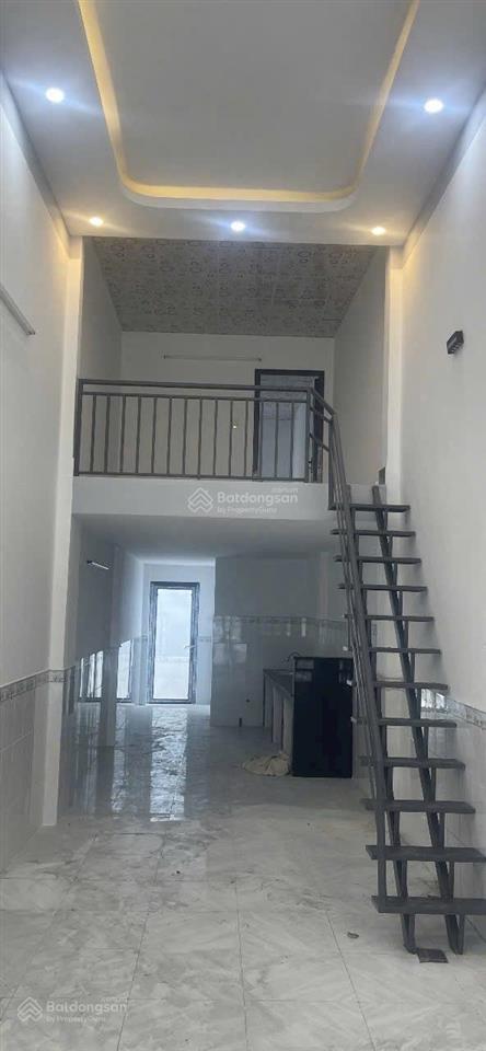 Mặt tiền buôn bán đường nhựa bình hòa 11 gần cầu ông bố dt 60m giá 2,85 tỷ