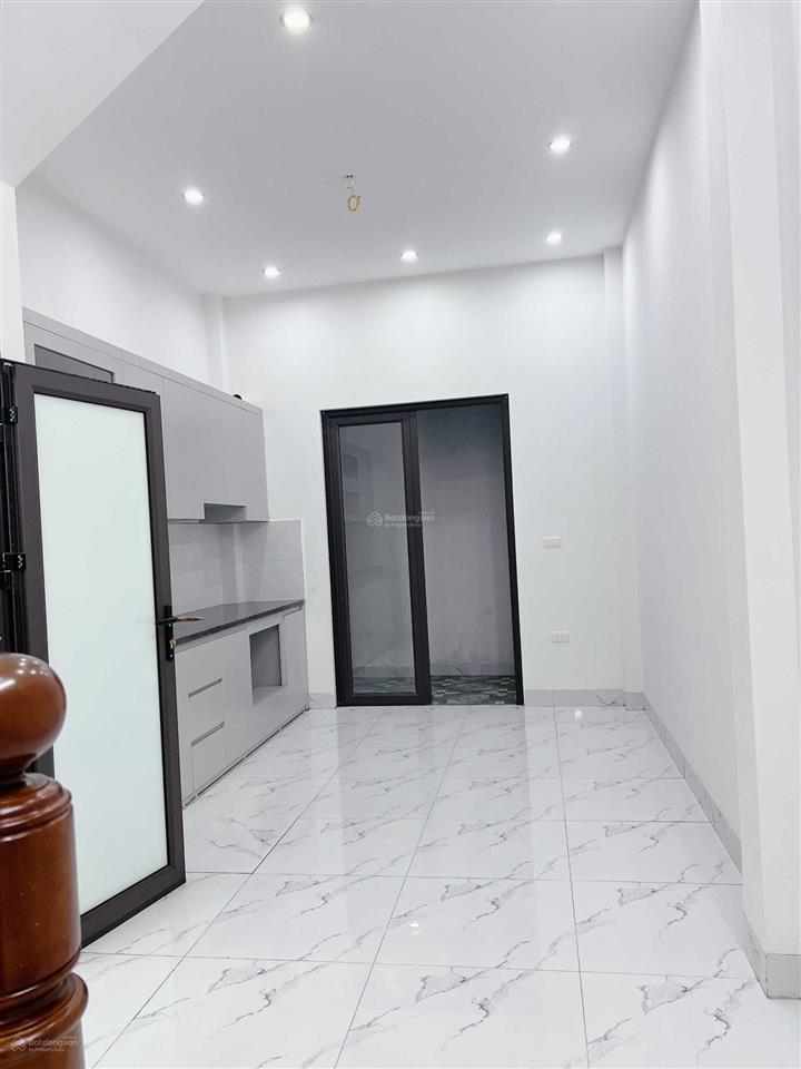 Chính chủ bán nhà vĩnh ninh vĩnh quỳnh 42m2 x 4 tầng ngõ thông oto đỗ gần chỉ 5.5 tỷ 0982 360 ***