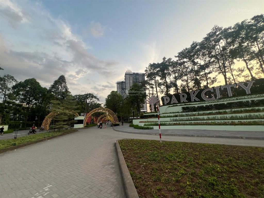 Hiếm ! biệt thự liền kề park city hà đông, sân vườn 120m giá 38 tỷ