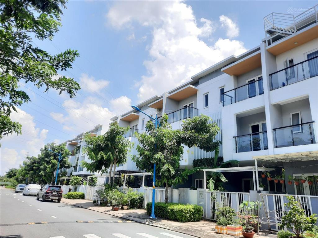 Khu dân cư mega village căn 75m2 giá 8,5 tỷ. tấn giàu 0909 121 ***