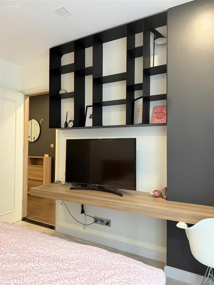 Bán 1pn bason view sông giá 11,4 tỷ a142.12 sổ hồng, hđt 22tr/tháng 0779 770 ***