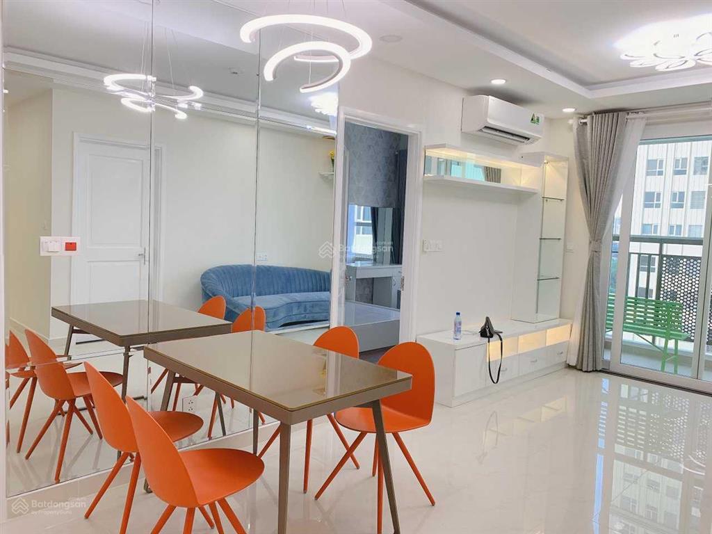Cần bán gấp căn hộ 2 phòng ngủ view đẹp nt cao cấp. xem nhà 0902 838 ***