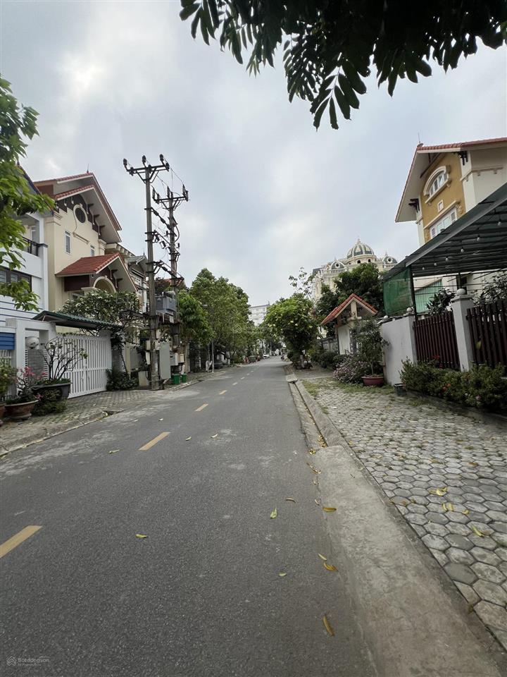 Biệt thự 400m sao đỏ anh dũng. giá chỉ 23 tỷ