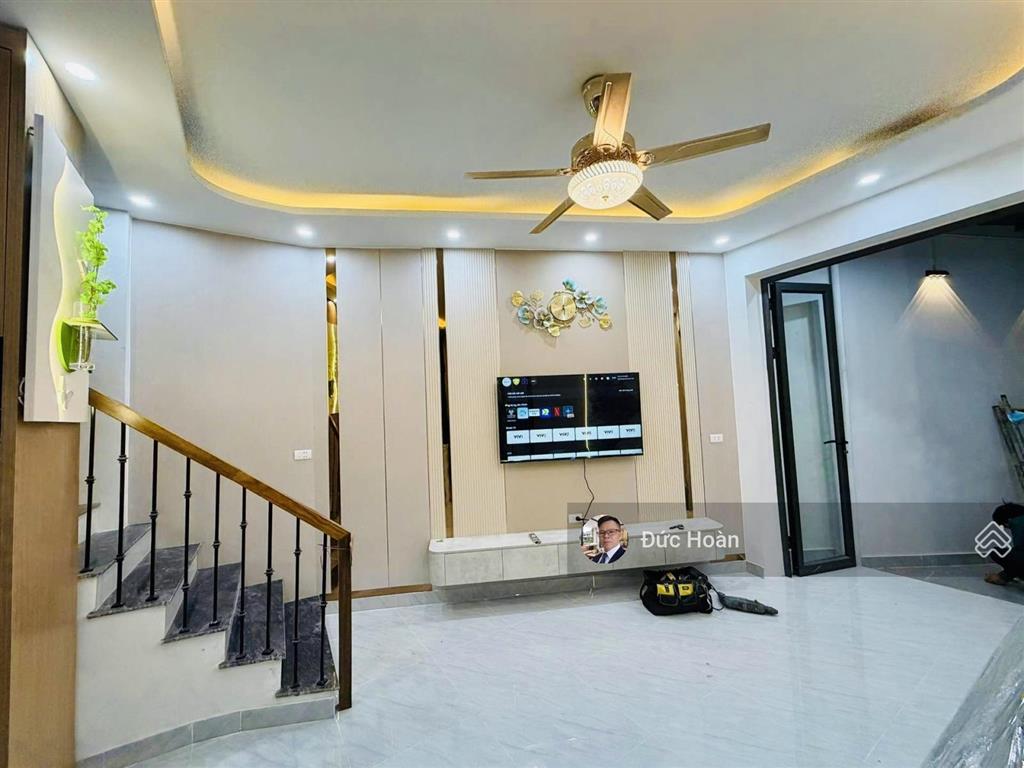 Bán nhà ngọc lâm 35m, full nội thất, gần mipec, cầu chương dương, sang phố nhanh chỉ hơn 7 tỷ