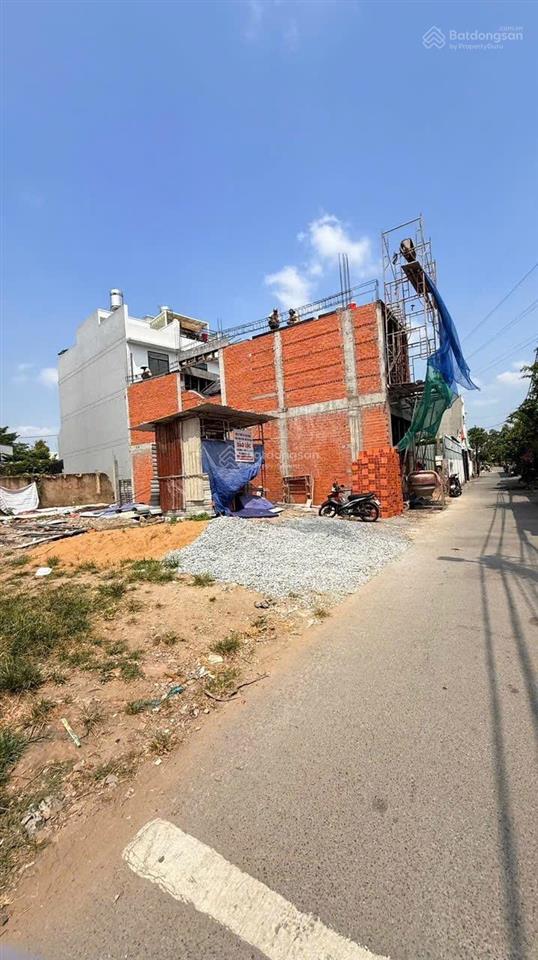 Đất xây chdv ngang 7.2m nở hậu cực đạt ngay vành đai 2 gpxd hầm 5 tầng ra ga metro 2p di chuyển