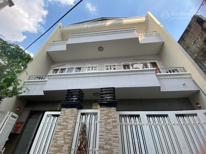 Nhà đẹp 3 tầng đường lò gốm, gần hậu giang, minh phụng, bình tiên