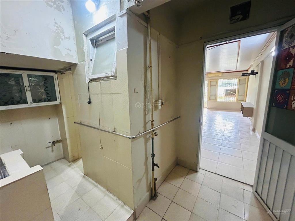 Chính chủ bán căn hộ tt tầng 5 35m² (sổ đỏ 29,3 m²) tại tt b20, phạm ngọc thạch, giá 3,5 tỷ vnd