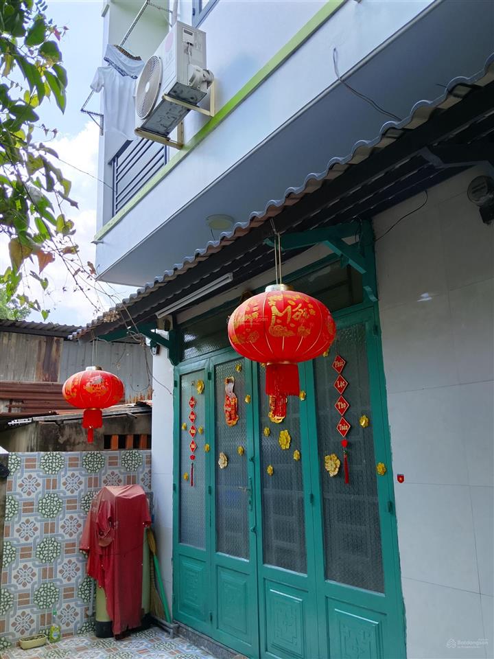 Nhà đẹp cần bán lại cho chủ mới dt sử dụng 68m2 đường đt 835b phước lý cần giuộc long an cũ