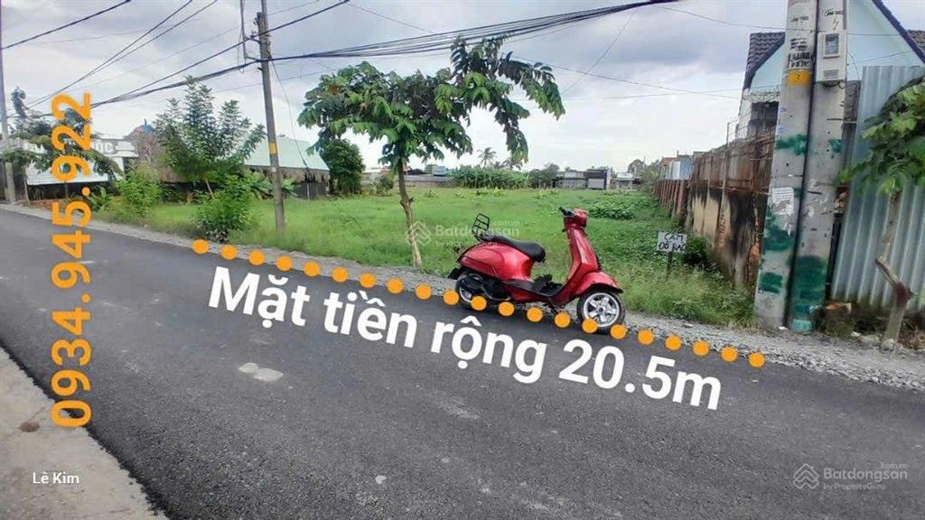 Bán đất mặt tiền đường 157, dt 1104 m2 20m x 53m vị trí cực đẹp gần cầu rạch tra