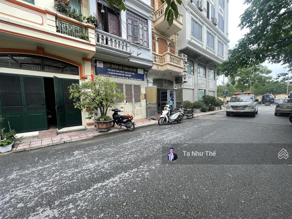 (hạ 1tỷ) 21 tỷ lê trọng tấn 54m², mt 5 m, ôtô tránh, vỉa hè, kd cty/vp, 5 tầng, gần phố, gấp