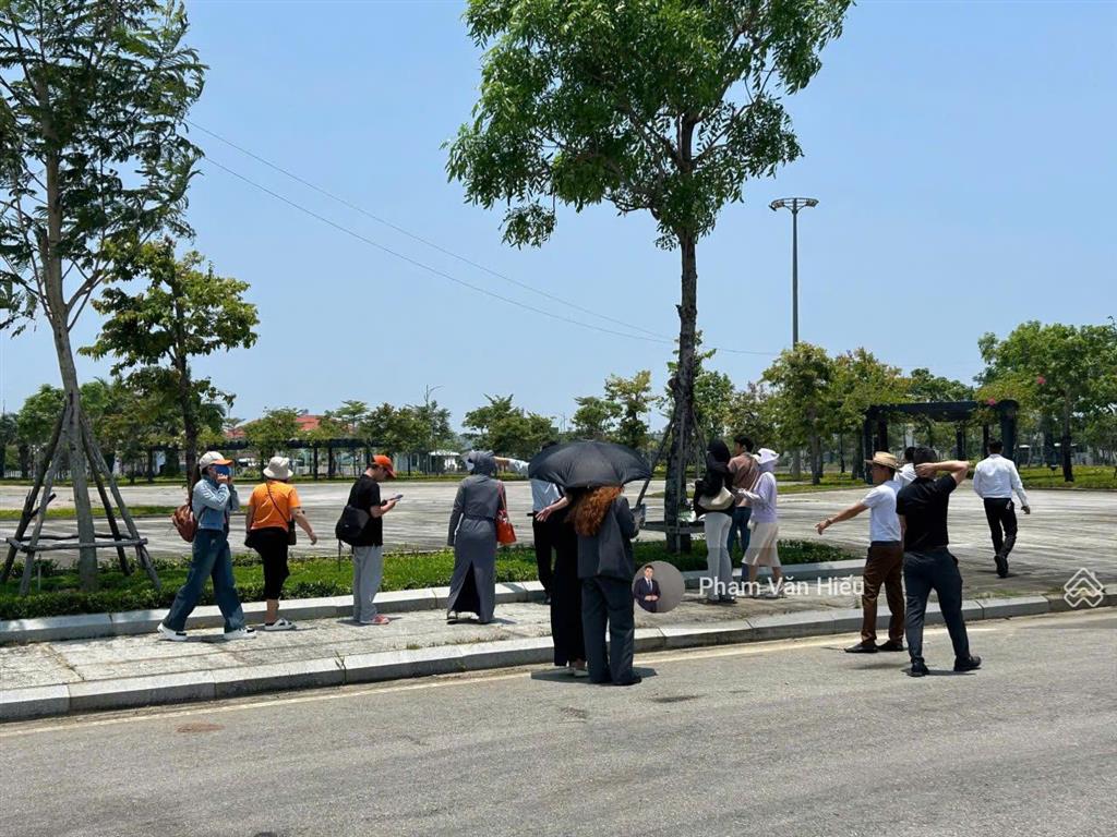 Siêu phẩm lô góc 2 mặt tiền chợ điện nam trungđiện bàn 90m2đường 15mkinh doanh sầm uất giá1.xtỷ