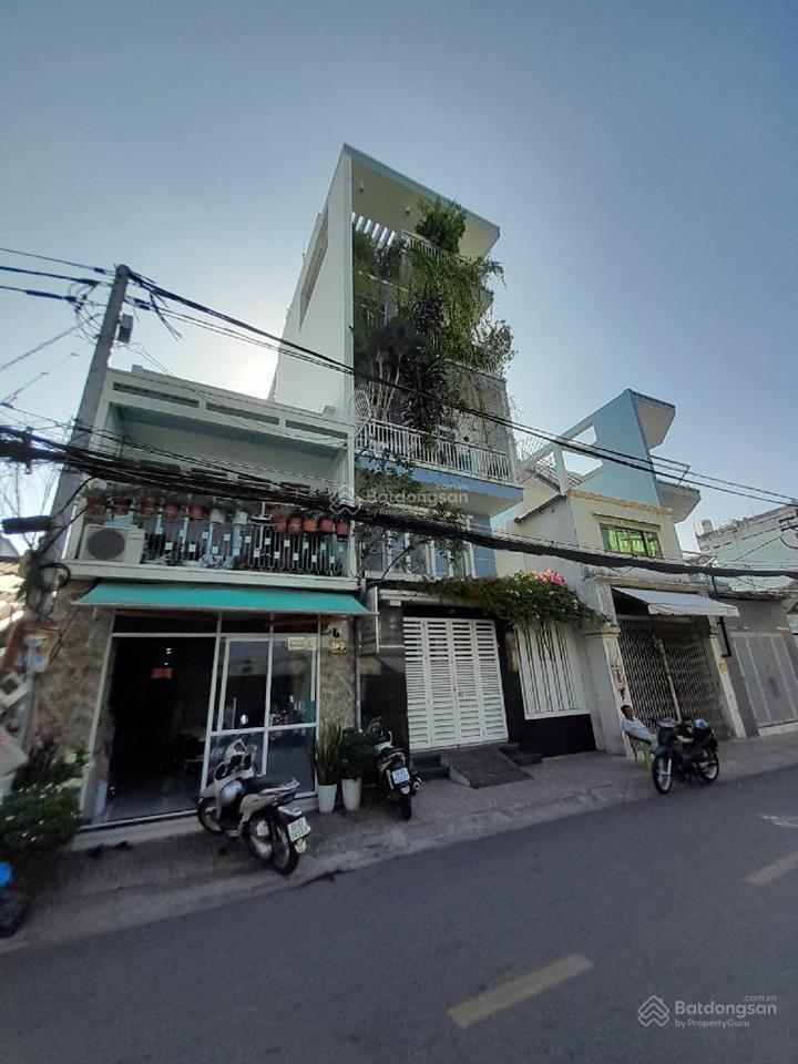 Nhà chdv tôn thất thuyết q4, dt 6,1 x 26. giá 15 tỷ 158m2. hxh. xóm chiếu, đh nguyễn tất thành