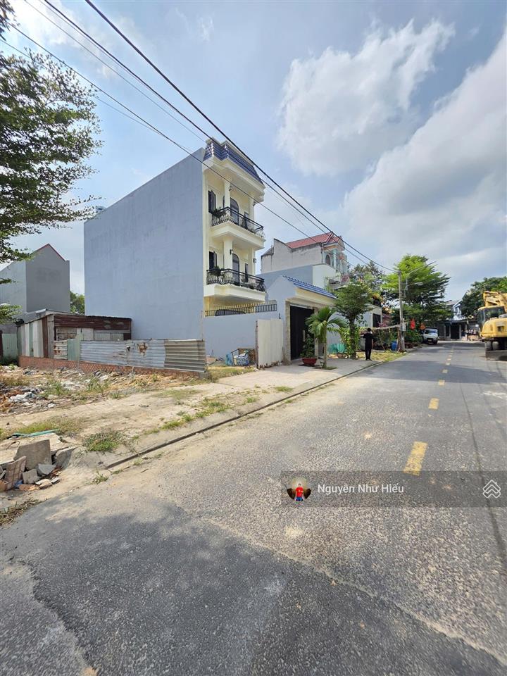 Bán đất rẻ kdc đất mới 5x22m, gần ngã tư chiêu liêu, p. tân bình, tp. dĩ an