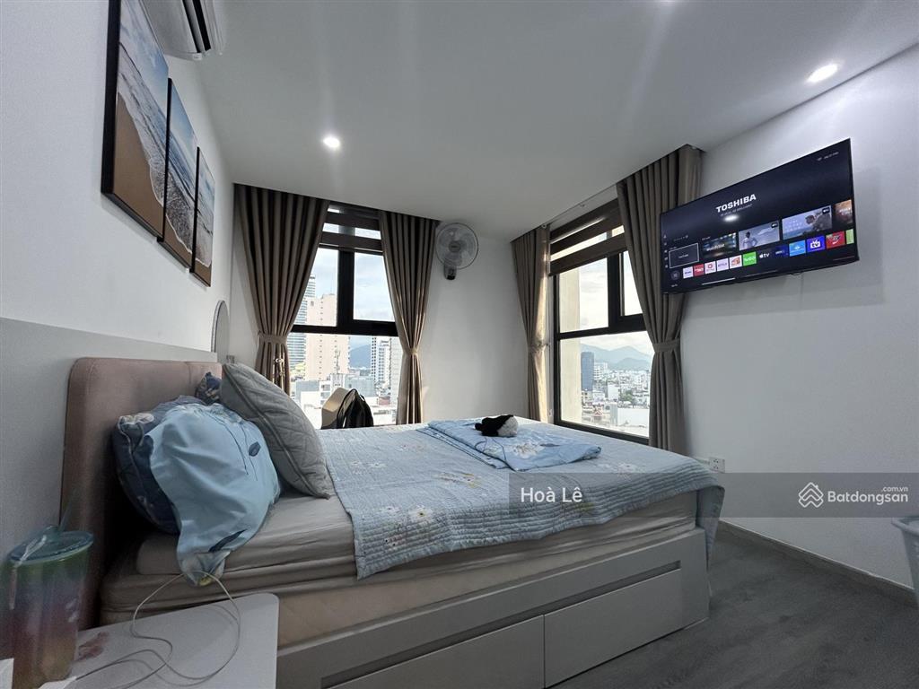 Bán căn 3 ngủ đầy đủ nội thất đẹp