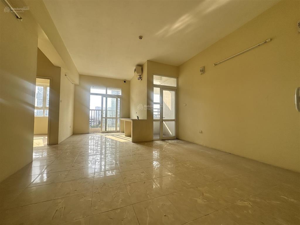 Giá tốt 2.95 tỷ chcc khuyến lương, phường lĩnh nam hà nội, 50m2, căn góc, view cực thoáng, sđcc