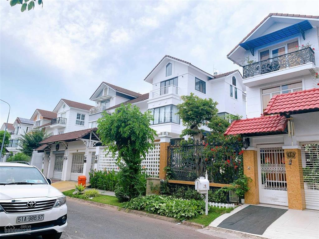Gđ xuất ngoại bán rẻ căn bt nam phú villa trần trọng cung q7, dt 12x24m (288m2), shr, giá 31,5 tỷ
