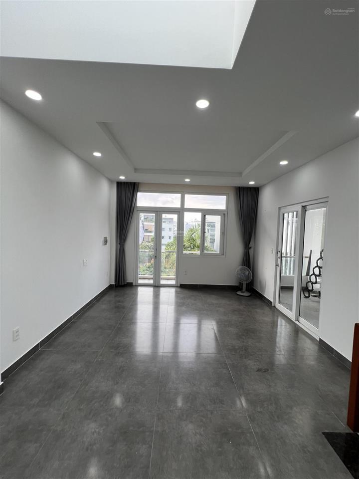 Bán nhà tại kdc đào sư tích view công viên thoáng mát, đầy đủ tiện nghi
