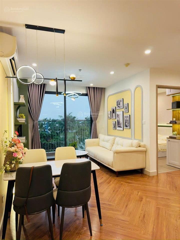 Bán cc vinhomes ocean park gia lâm, 3,8 tỷ, 68m2, 2pn, 2wc, full nội thất, hot!