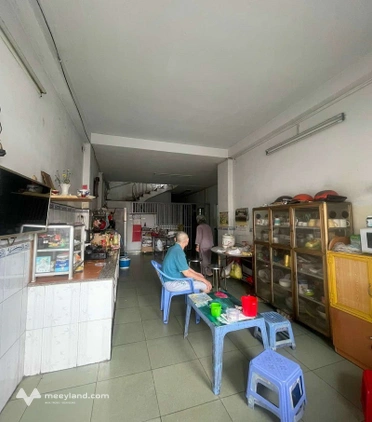 Bán nhà mặt tiền kinh doanh Hoàng Văn Thụ, phường 9, Phú Nhuận, 168m2, 4 tầng, ngang 7,7m, giá rẻ