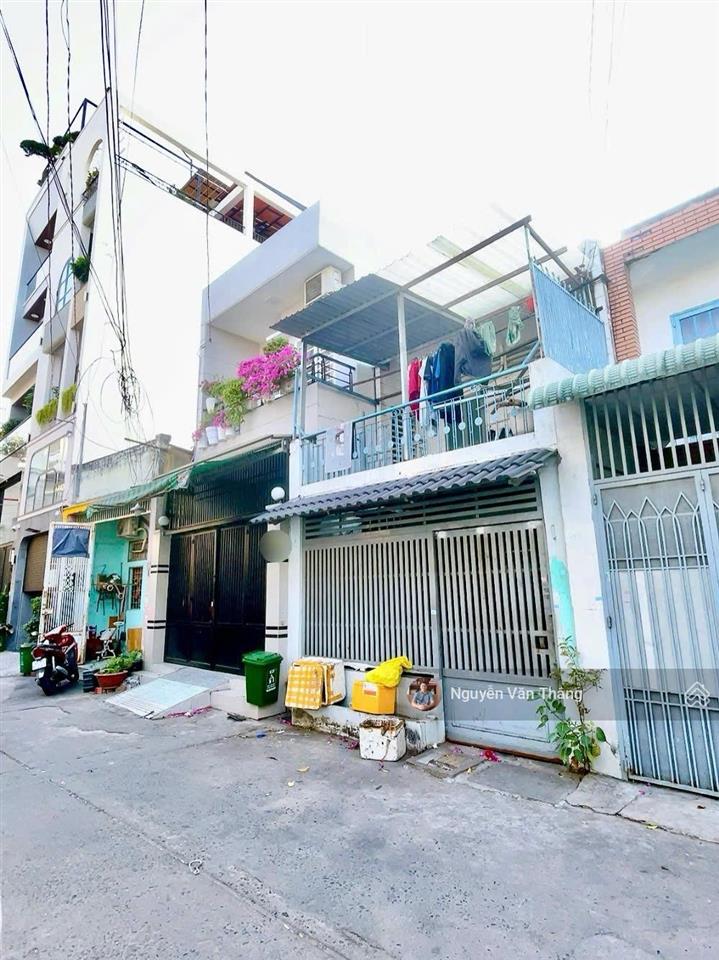 Bán nhà hẻm xe hơi đường lê thúc hoạch diện tích 4x22m vuông vức giá tốt 7,8 tỷ
