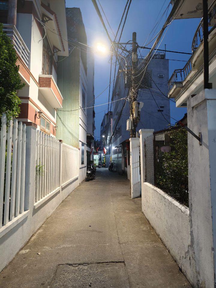 Dòng Tiền Kinh Doanh Gần Biển-Lê Văn Hiến Phường Ngũ Hành Sơn-80m2-Ngang 5m- Chỉ : 3 Tỷ 2