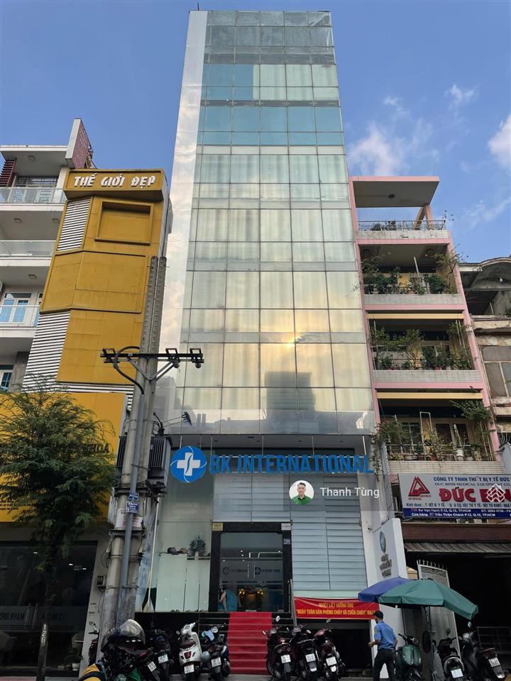 Tòa nhà mt sư vạn hạnh, quận 10 8x18m hầm 10 tầng hđt 300 triệu giá 125 tỷ