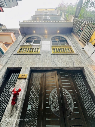 Bán tòa nhà đường Nguyễn Lân, 80m2, xây 7 tầng, thang máy, 18 phòng khép kín cho thuê