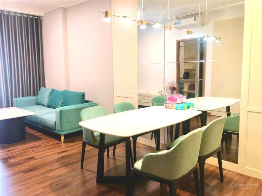 Chủ kẹt tiền bán gấp 80m2 giá 4,390 tỷ view đẹp mát mẻ, tầng đẹp vào ở ngay. ht vay 70%, sổ sẵn