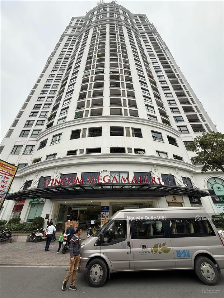 Sàn tttm royal city 41m2 căn đẹp vị trí đẹp kinh doanh tốt cần bán gấp