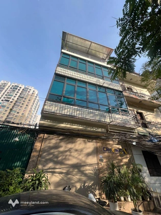 Bán nhà đường Trung Kính, 50m2, 4 tầng, ô tô đỗ cửa, vỉa hè, kinh doanh