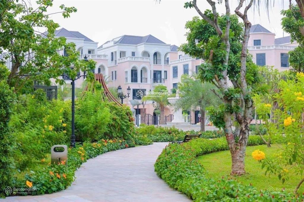 Bán căn cọ xanh 75 m², mặt trực diện công viên nằm trên trục thông 20 mét, hoàn thiện 2 tầng.