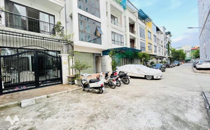 Bán nhà đường Bùi Xương Trạch - gara ô tô - 90m2 - 4 tầng - full nội thất