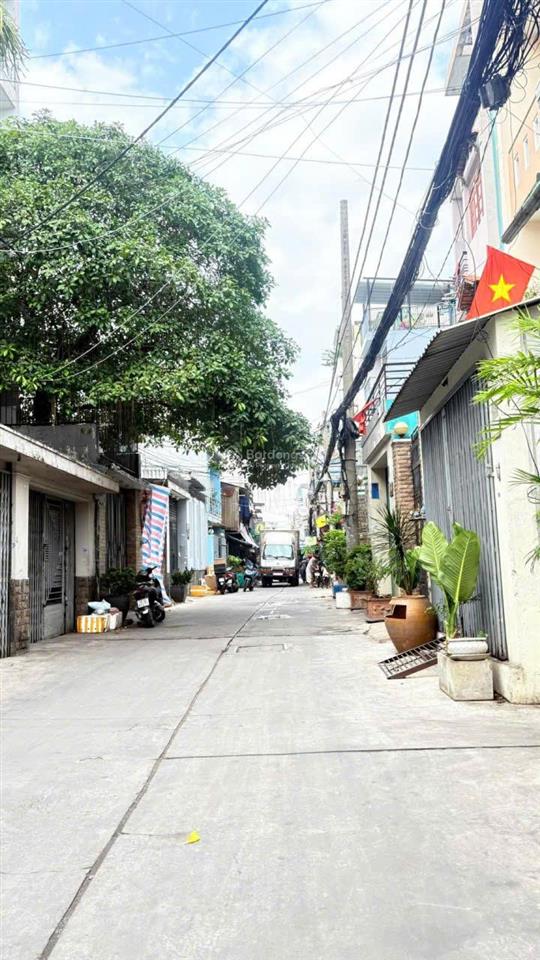 Đường 100 bình thới quận 11 dtcn 88.8m² ngang 4.4m*20 nở hậu giá chỉ 9 tỷ tl