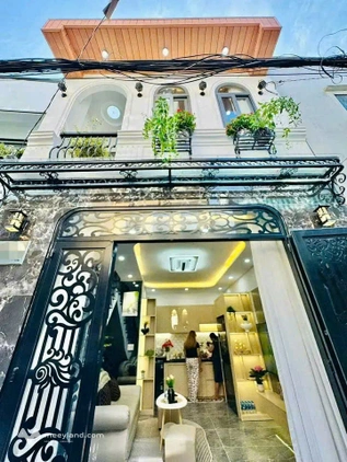 Bán gấp nhà đường Trần Xuân Soạn, quận 7, giá 2,56 tỷ, 56m2, hẻm xe hơi thông thoáng, sổ riêng