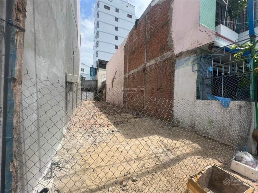 Đất mặt tiền cô bắc trung tâm phố biển nha trang