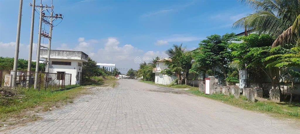 Bán nhà xưởng khu công nghiệp hiệp phước hcm, có 200m mặt sông, hàng hiếm giá siêu hời
