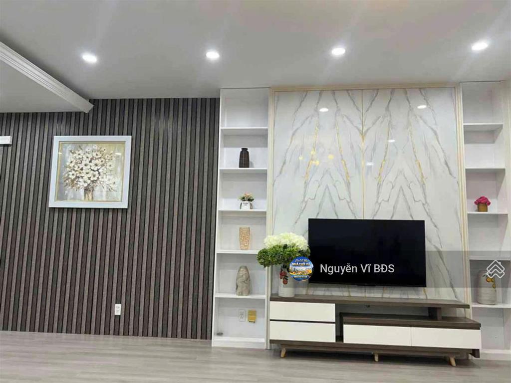 Bán gấp chung cư cao cấp hà đông kđt mới văn khê 3pn, full nội thất xịn, hướng đông nam